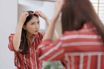 Asia businesswoman worry hair loss